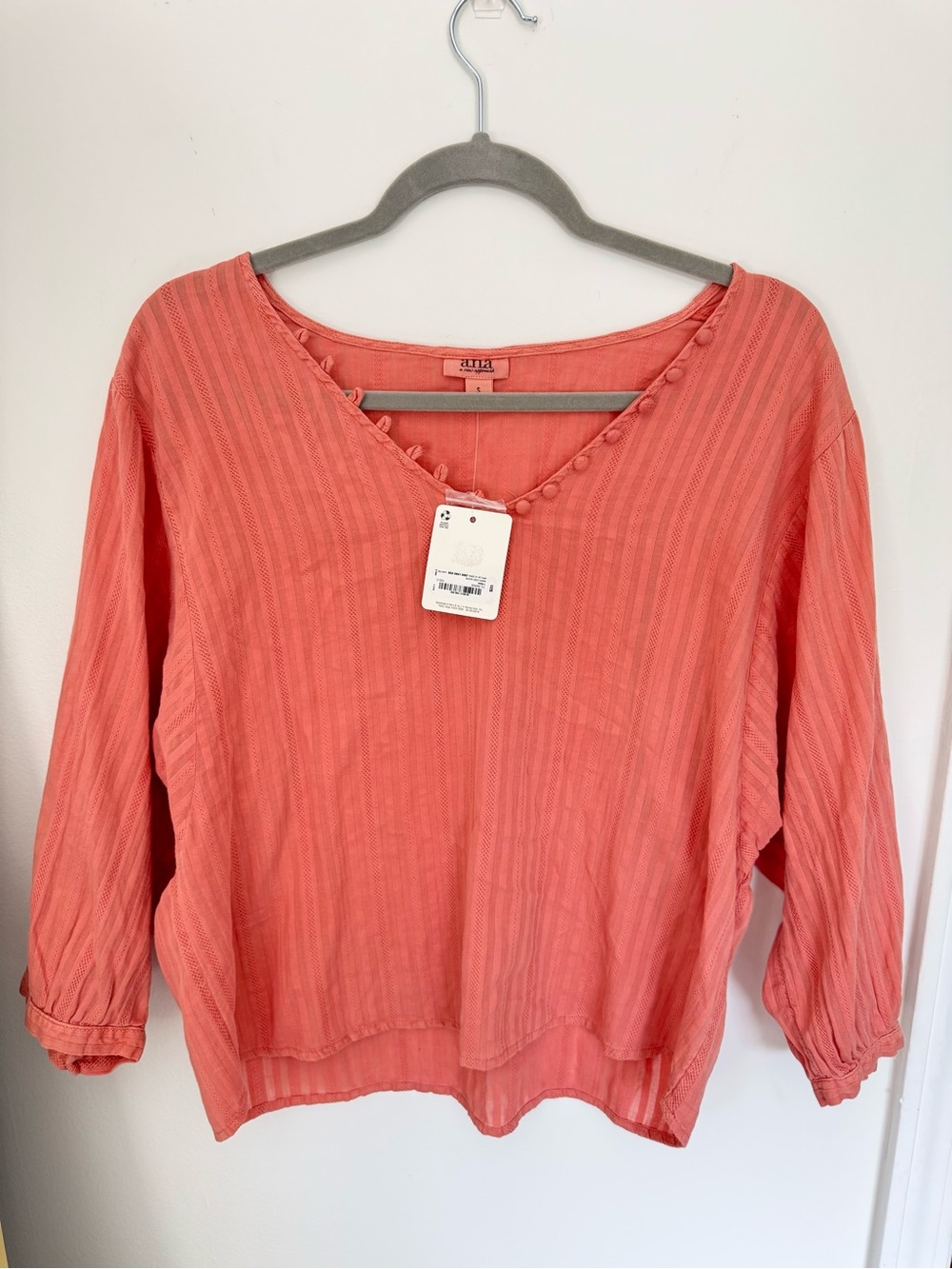 a.n.a Coral Striped V-Neck 3/4 Sleeve Textured Blouse Size S New with Tags